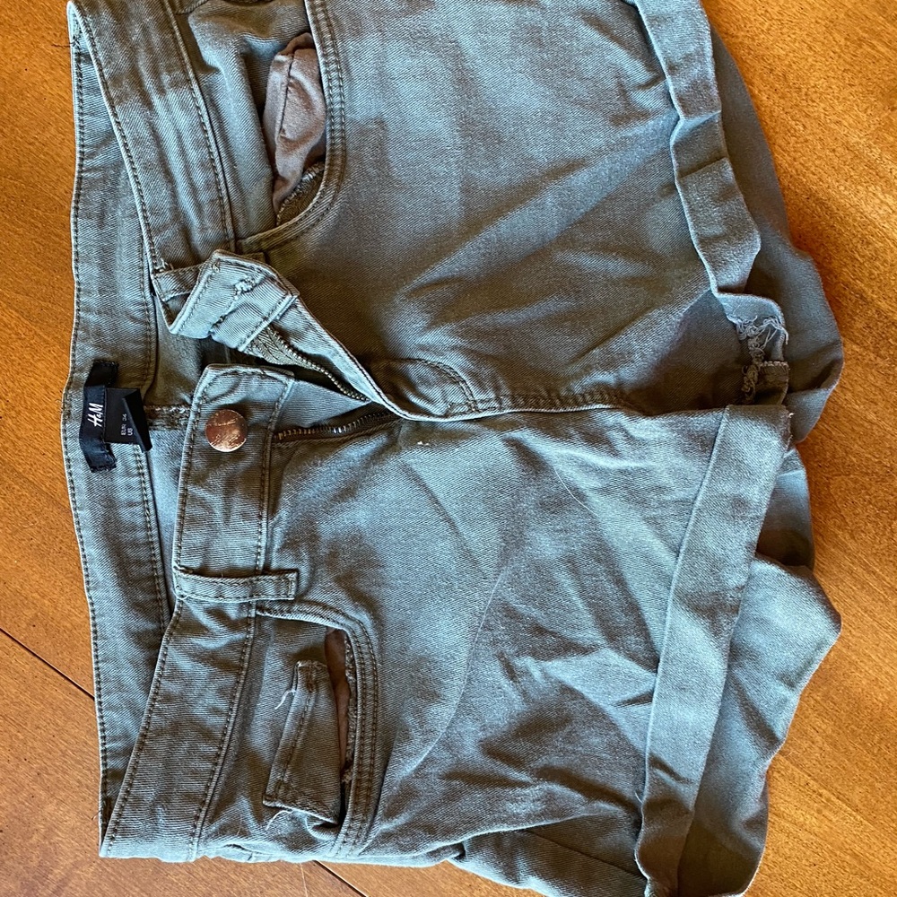 H&M shorts